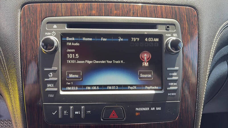 2017 Chevrolet Traverse LT