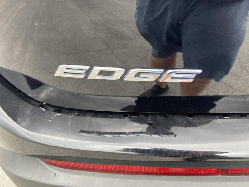 2018 Ford Edge Titanium