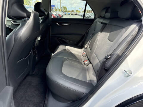 2023 Kia Niro EV Wind