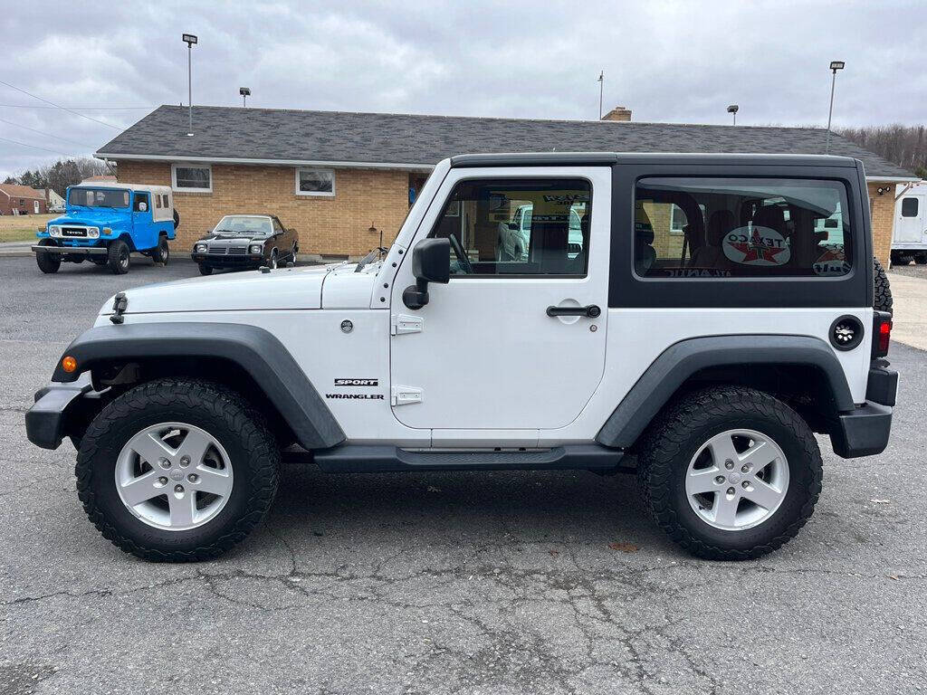 2017 Jeep Wrangler 8