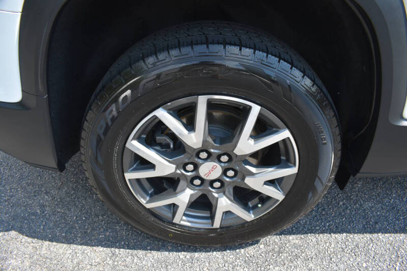 2023 GMC Acadia SLE