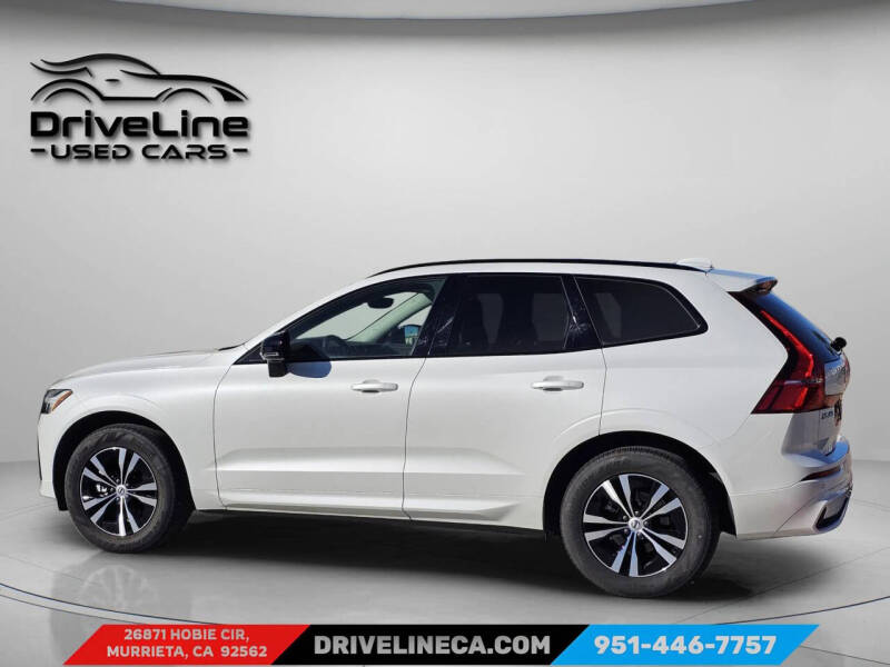 2025 Volvo XC60 B5 Core Dark Theme