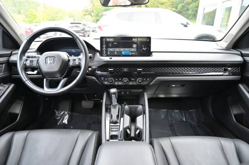 2024 Honda Accord Hybrid Touring