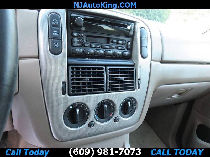 2003 Ford Explorer XLT