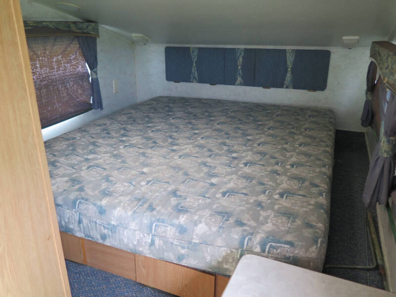 1999 Heartland Shadow Cruiser