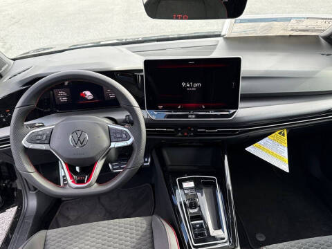 2026 Volkswagen Golf GTI SE