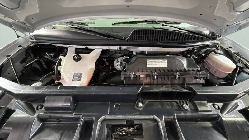 2024 Chevrolet Express 2500