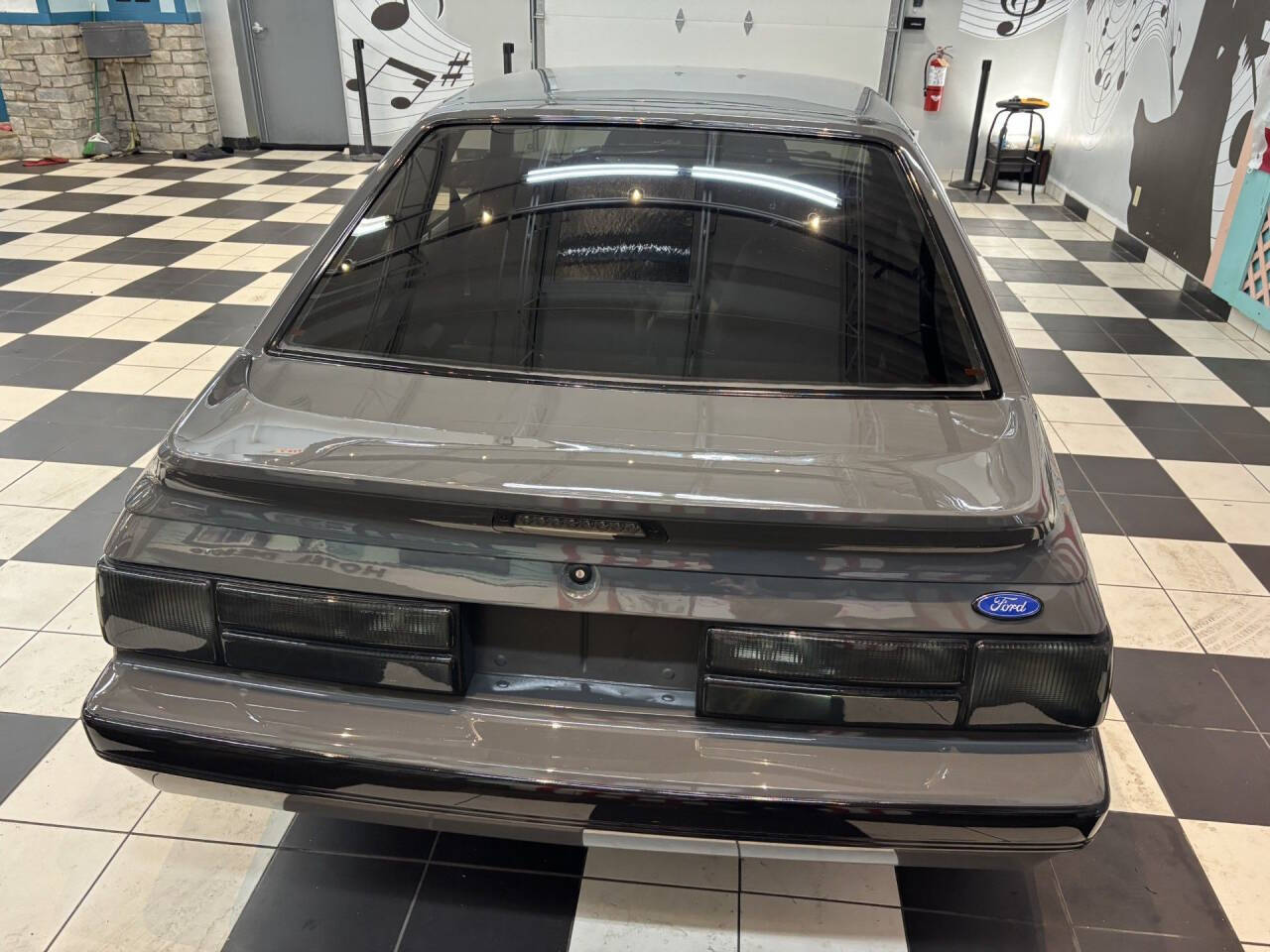 1986 Ford Mustang 5