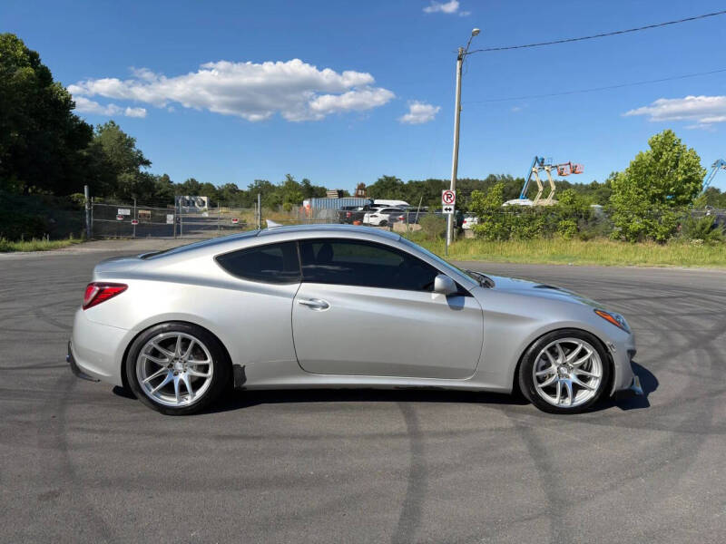 2013 Hyundai Genesis Coupe