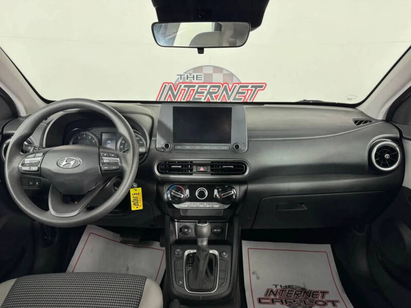 2022 Hyundai Kona SE