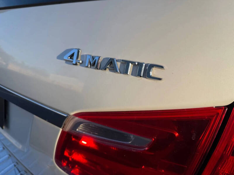 2014 Mercedes-Benz GL-Class GL 550 4MATIC