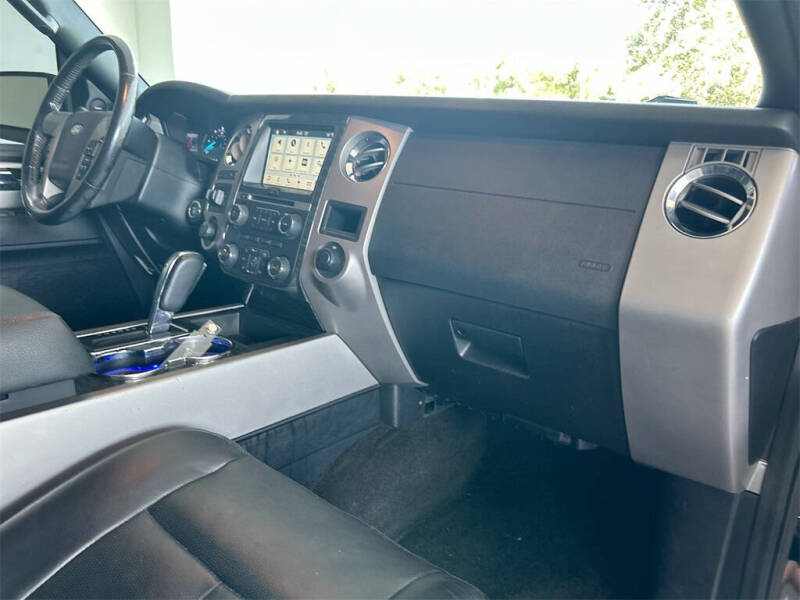 2017 Ford Expedition Limited