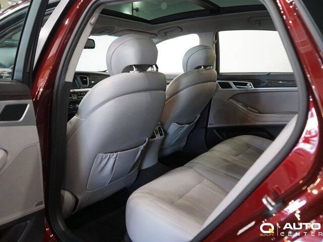 2015 Hyundai Genesis