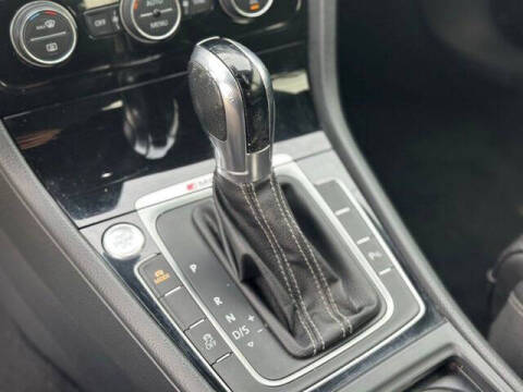 2016 Volkswagen Golf R