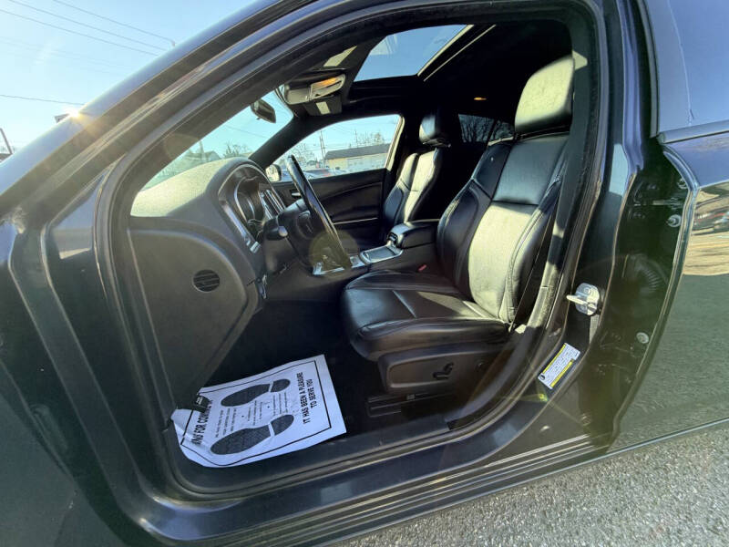 2019 Dodge Charger SXT