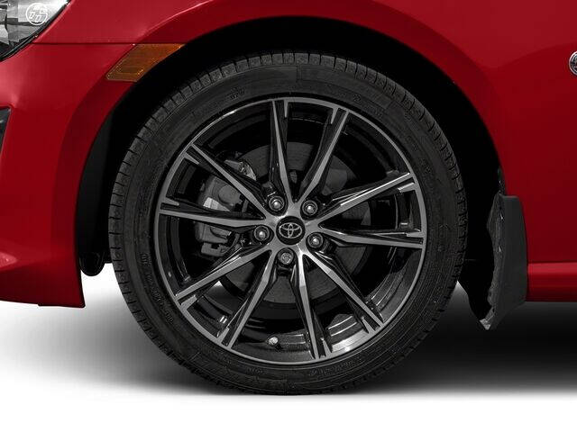 2018 Toyota 86 Coupe - $25,999