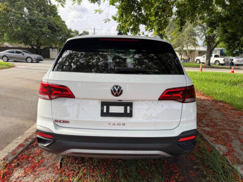 2022 Volkswagen Taos S