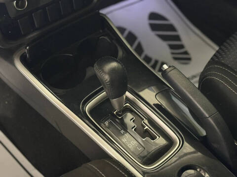 2017 Mitsubishi Outlander ES
