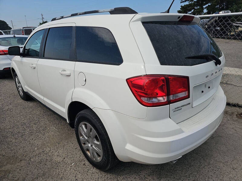 2017 Dodge Journey SE