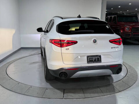 2022 Alfa Romeo Stelvio Ti