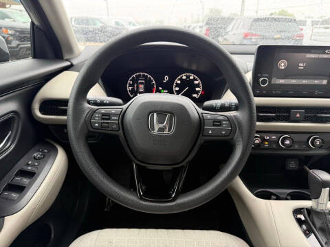 2025 Honda HR-V LX