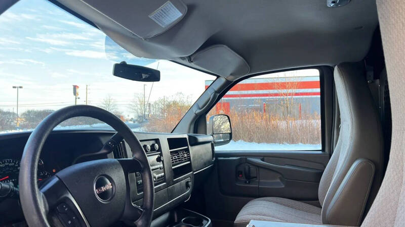 2013 GMC Savana 2500