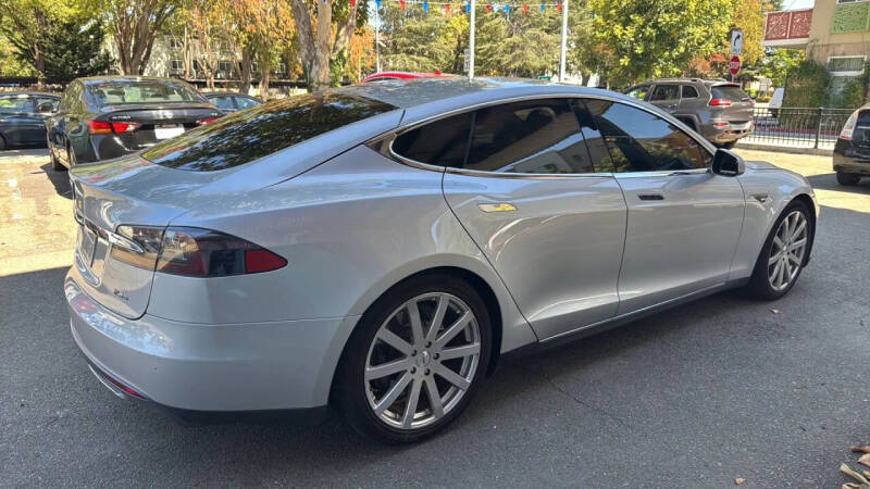 2012 Tesla Model S