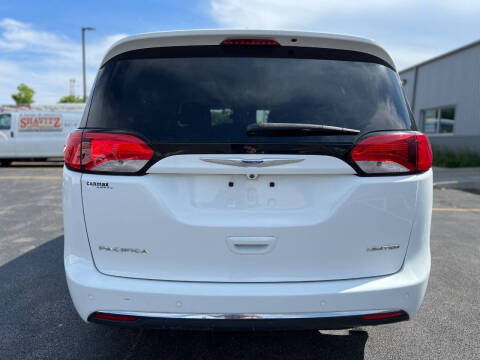 2018 Chrysler Pacifica Limited