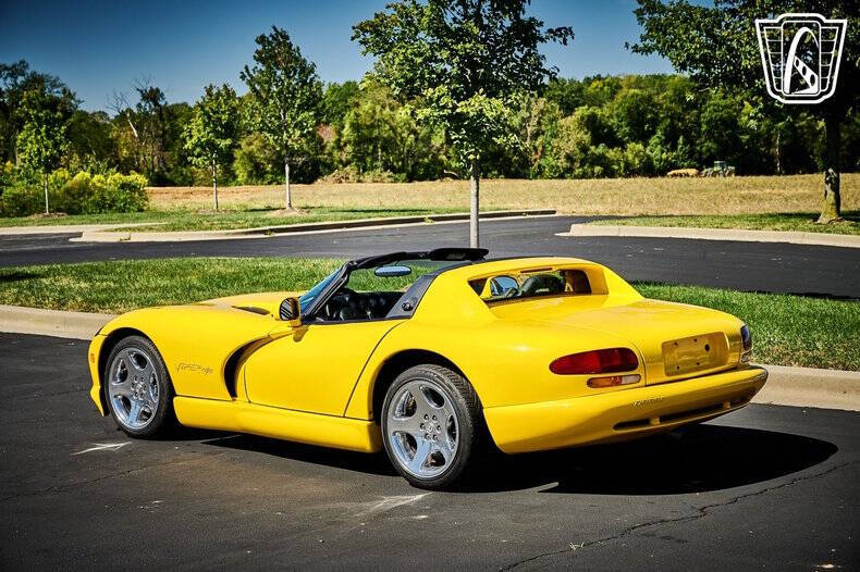 2001 Dodge Viper RT/10