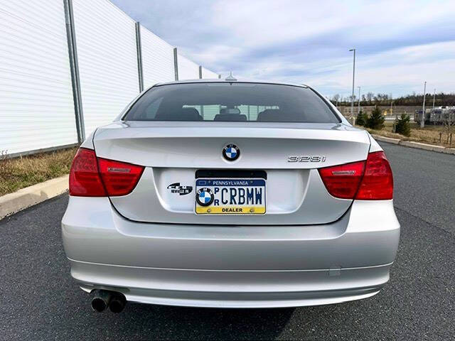 2011 BMW 3 Series 328i