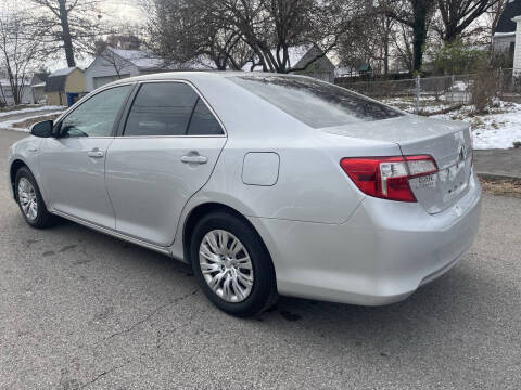 2012 Toyota Camry Hybrid LE