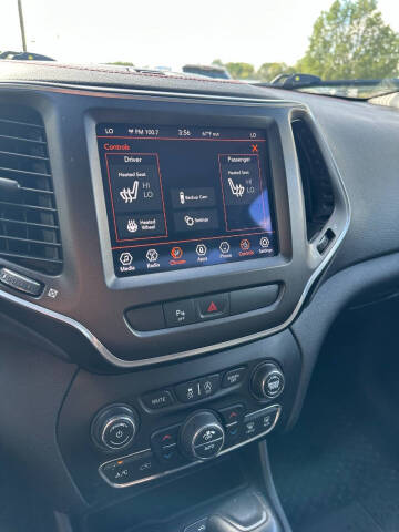 2020 Jeep Cherokee Trailhawk