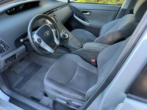 2010 Toyota Prius II