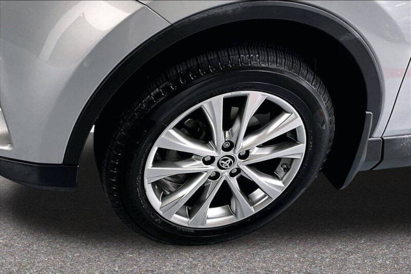2017 Toyota RAV4 Limited