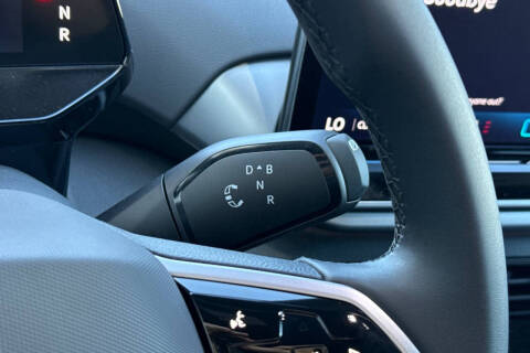 2025 Volkswagen ID.4 Pro