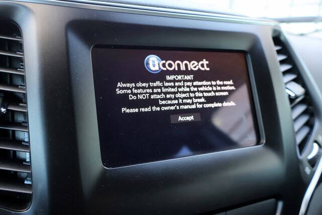 2020 Jeep Cherokee Latitude