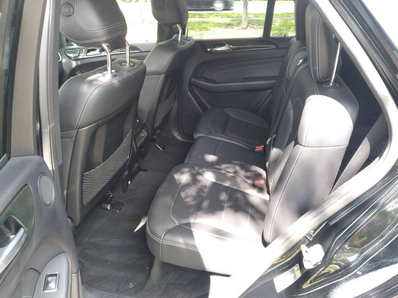 2015 Mercedes-Benz ML-Class SUV / Crossover - $15,999