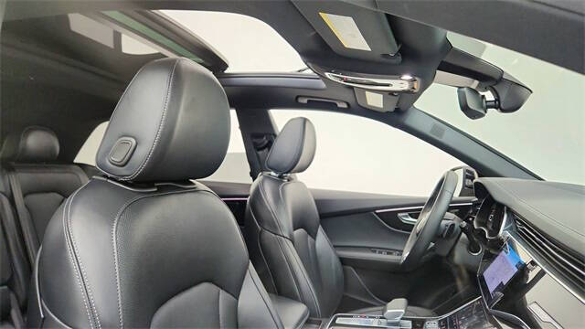 2024 Audi Q8 quattro Prestige 55 TFSI