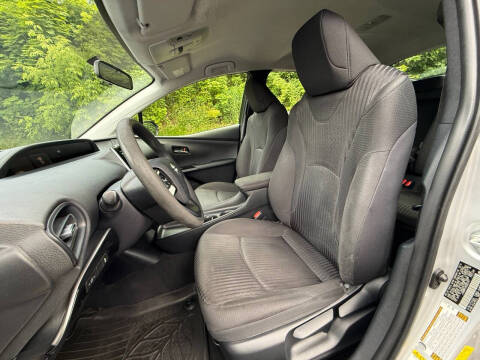 2016 Toyota Prius Two