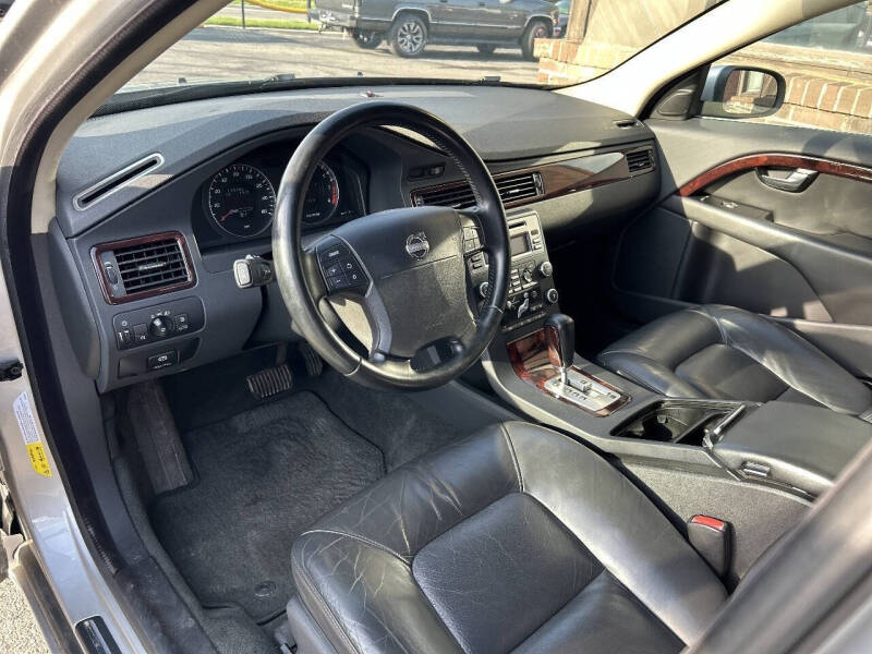 2008 Volvo V70 3.2