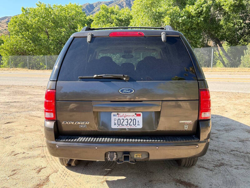 2005 Ford Explorer XLT