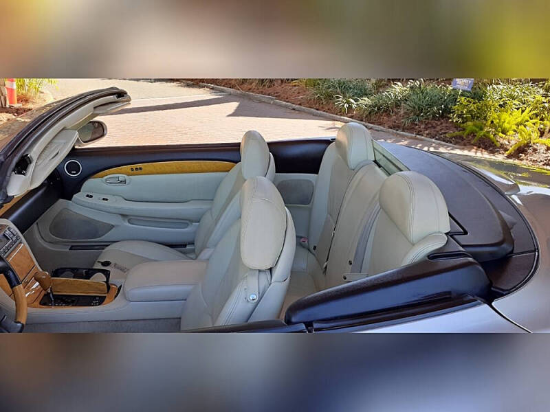 2004 Lexus SC 430