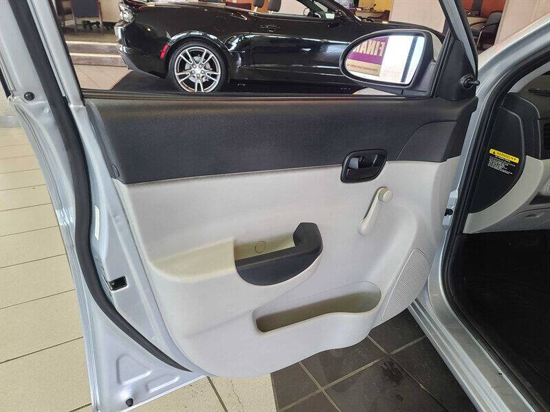 2009 Hyundai Accent GLS