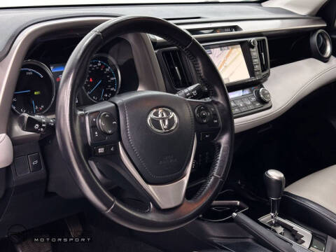 2017 Toyota RAV4 Hybrid Limited