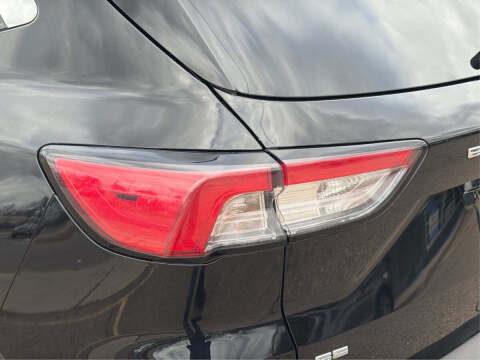 2021 Ford Escape Hybrid SE