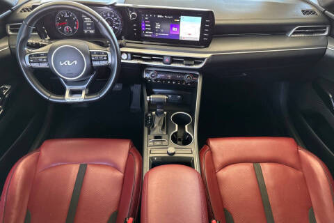 2023 Kia K5