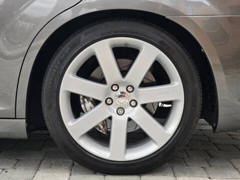 2012 Chrysler 300 SRT8