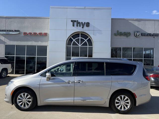 2019 Chrysler Pacifica Touring L