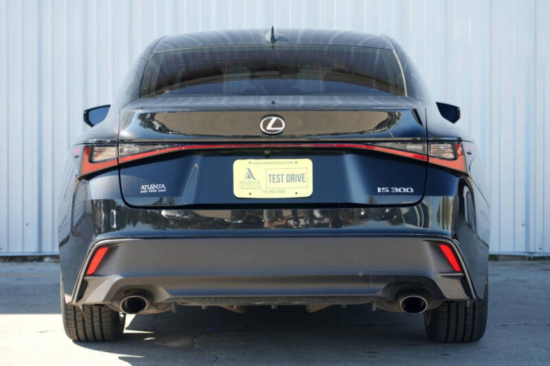 2022 Lexus IS 300