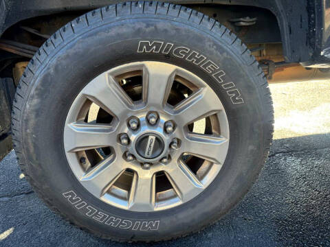 2017 Ford F-350 Super Duty Platinum